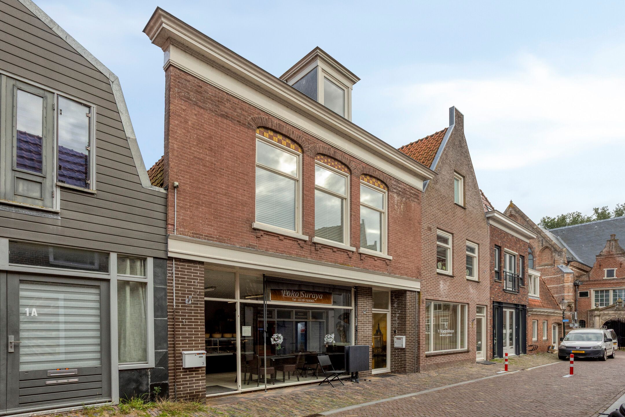 Photo 6 of Zuiderkerkstraat 5