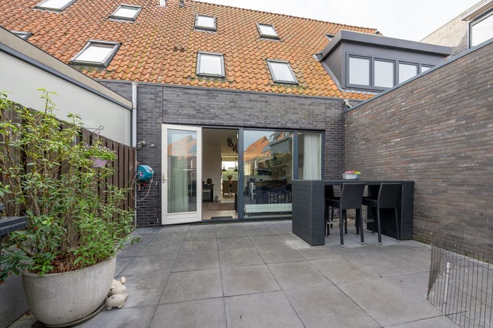 Tussenwoning te koop: Borghesepark 45, Purmerend