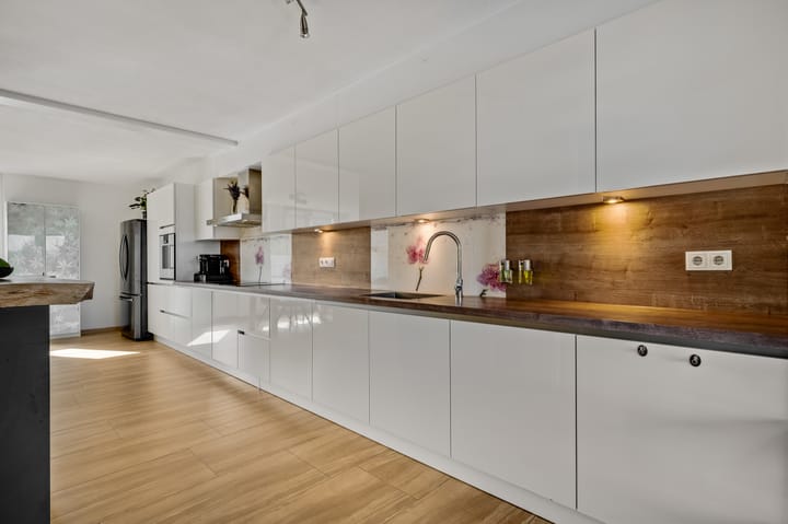 Tussenwoning te koop: Kapelaan Wijnensingel 60, Beek (Li)