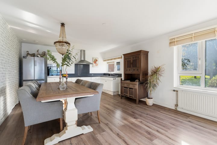 Appartement te koop: Fellinilaan 342, Almere