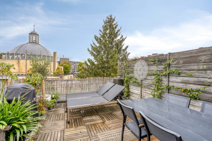 Tussenwoning te koop: Pierre Cuypersstraat 12, Roermond