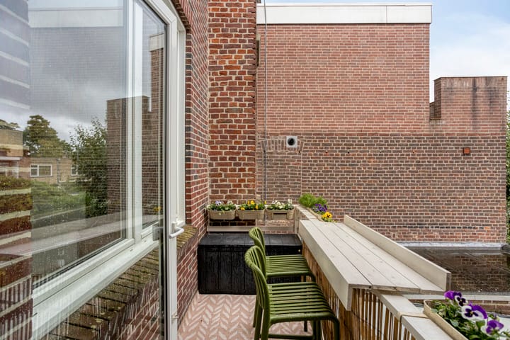 Tussenwoning te koop: Pierre Cuypersstraat 12, Roermond