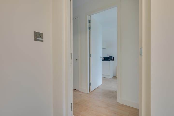 Foto 4 van Kennemerstraatweg 21-J