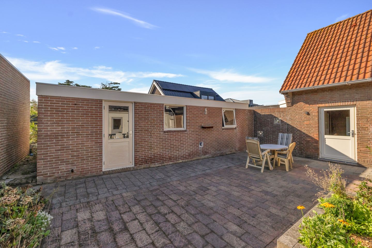 Photo 34 of Schoolstraat 10