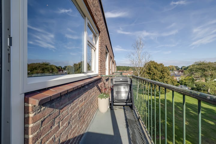 Appartement te koop: Germanenlaan 132, Apeldoorn