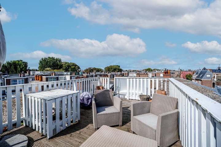 Appartement te koop: Van Beverningkstraat 107, 'S-Gravenhage