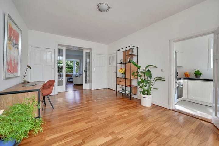 Twee-onder-één-kap te koop: Park Vronesteyn 22, Voorburg