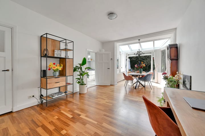 Twee-onder-één-kap te koop: Park Vronesteyn 22, Voorburg