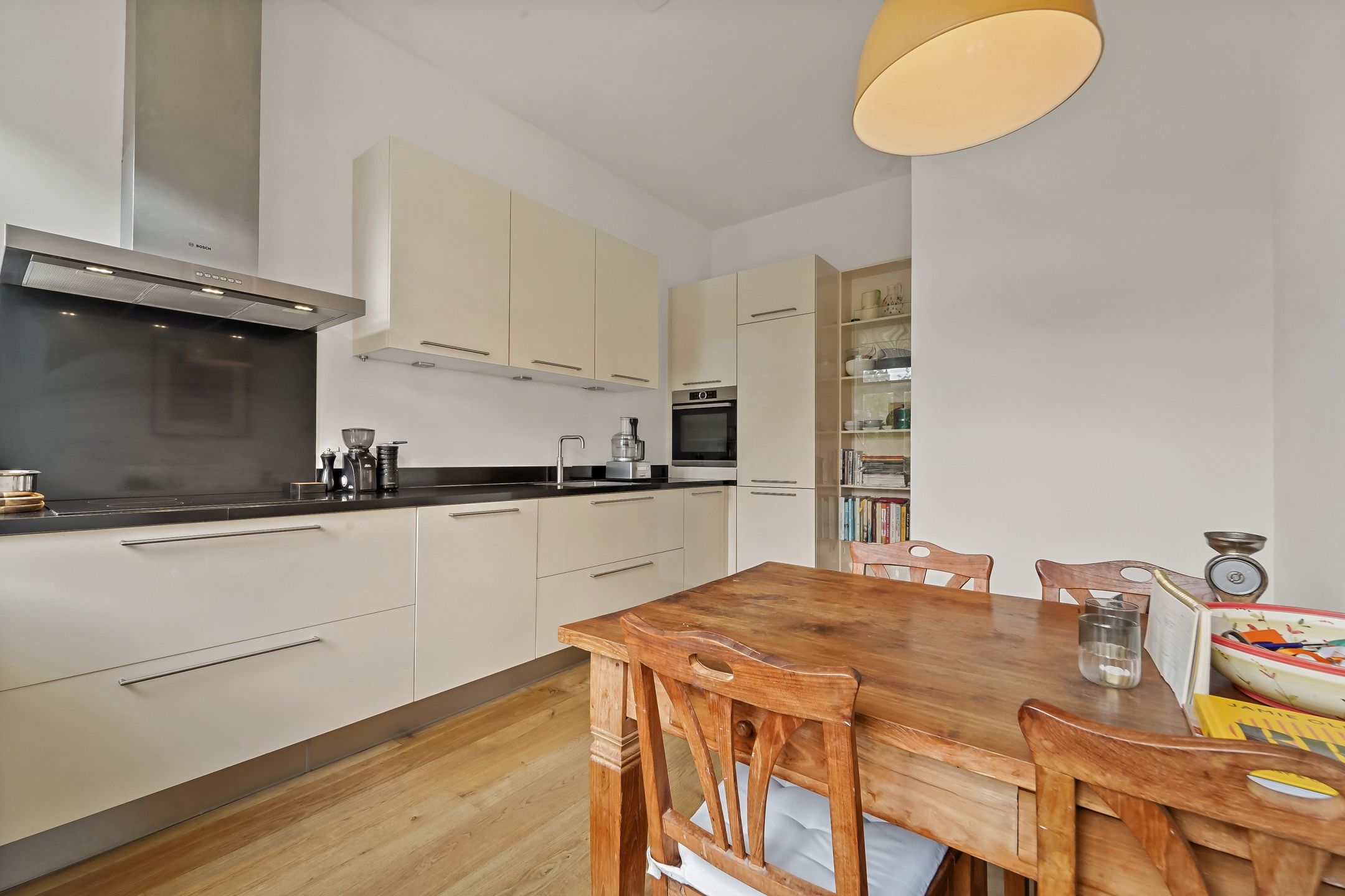 Photo 18 of Van der Heimstraat 4