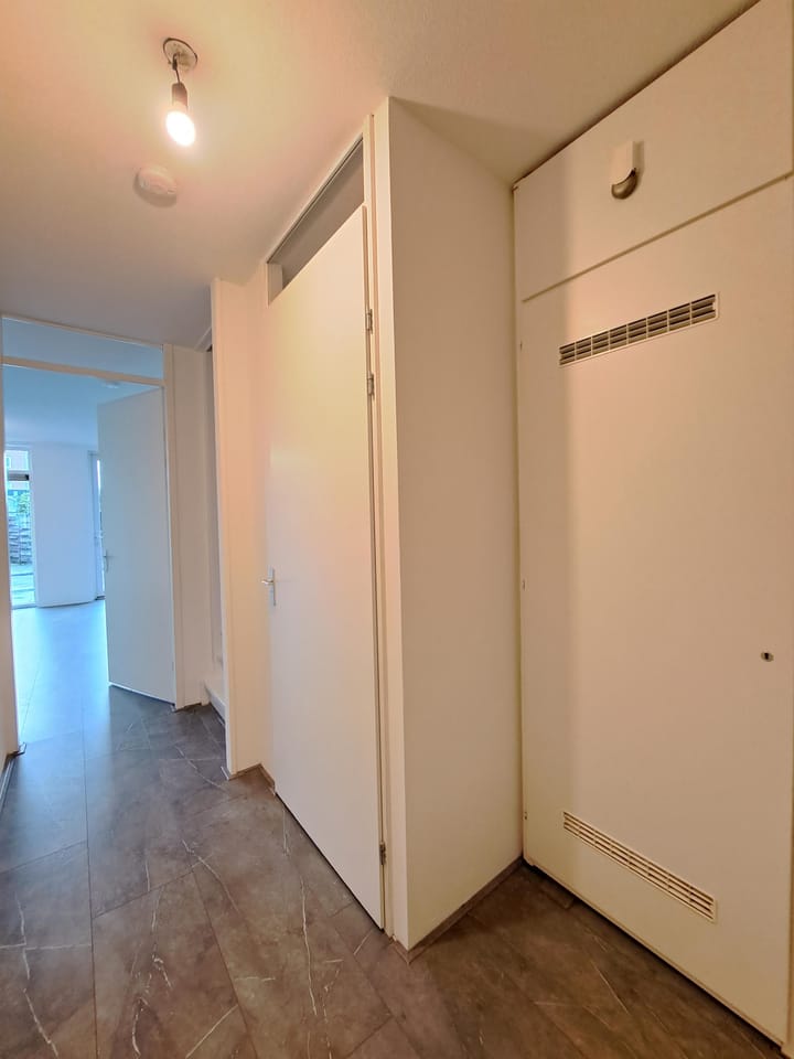 Tussenwoning te huur: Hanumanpad 2, Almere