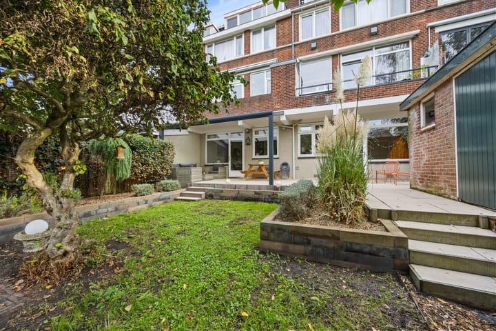 Appartement te koop: van Watervlietstraat 31, Voorburg