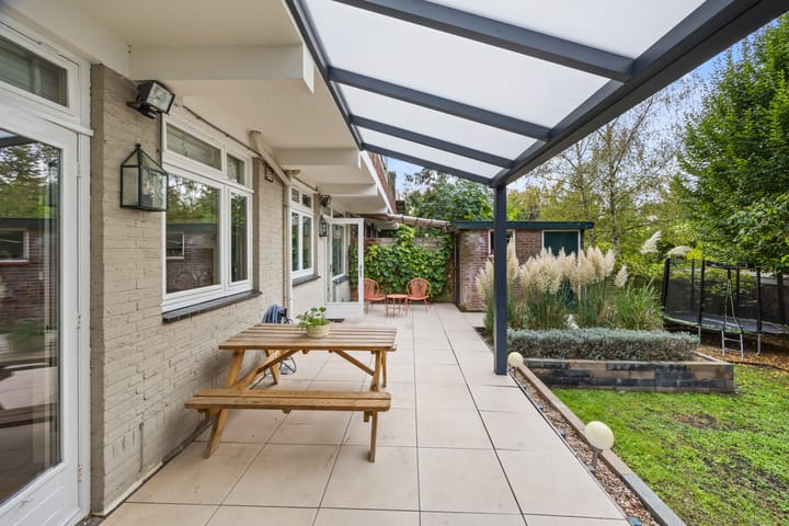Appartement te koop: van Watervlietstraat 31, Voorburg