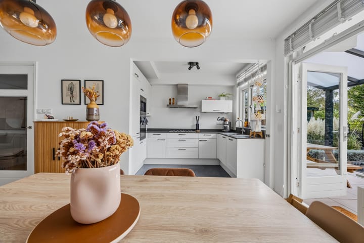 Appartement te koop: van Watervlietstraat 31, Voorburg