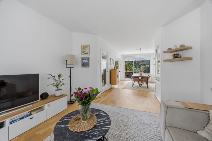 Appartement te koop: van Watervlietstraat 31, Voorburg