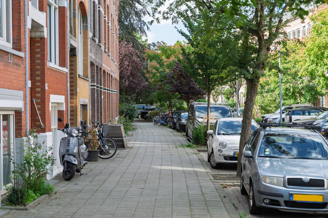 Photo 26 of C.P.Tielestraat 14-A01