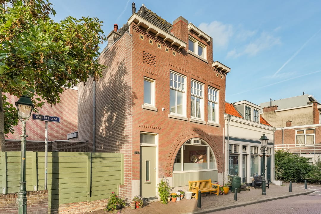 Photo 7 of Werfstraat 255
