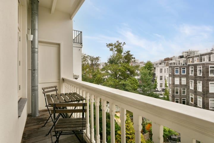 Appartement te koop: J.J. Cremerplein 10-3, Amsterdam
