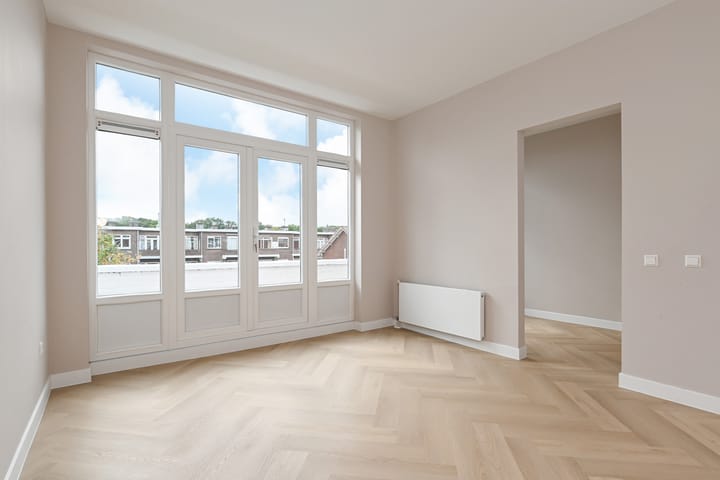 Appartement te koop: Waalsdorperweg 305, 'S-Gravenhage