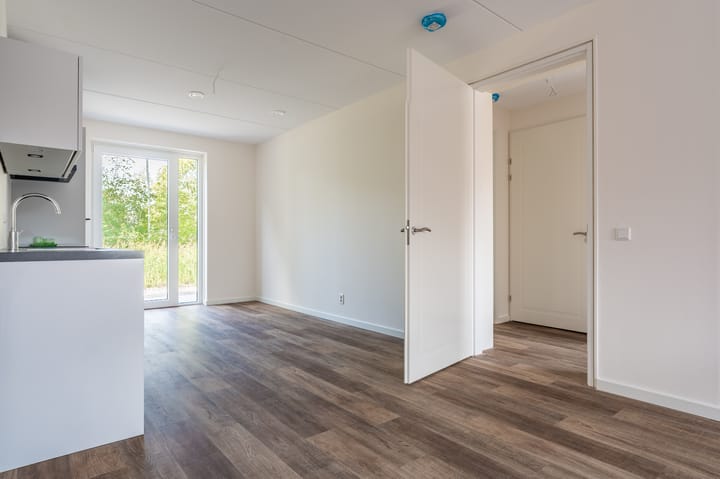 Tussenwoning te koop: Zeshuizen 19, Delfzijl