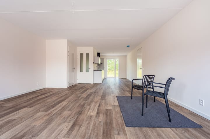 Tussenwoning te koop: Zeshuizen 19, Delfzijl