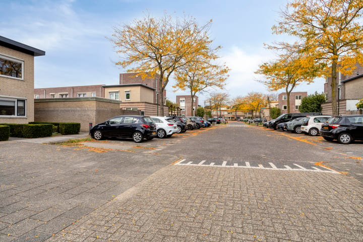 Hoekwoning te koop: Torenvalk 22, Goirle