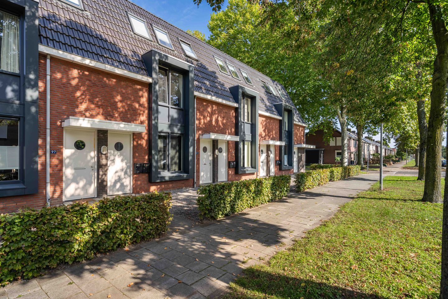 Photo 34 of Overweertstraat 99