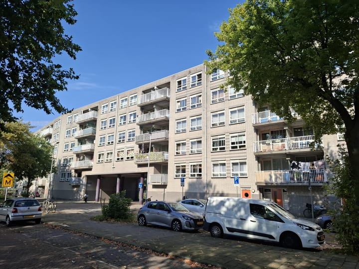 Appartement te koop: Westzeedijk 639, Rotterdam
