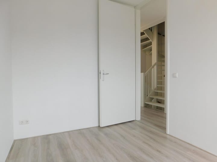 Tussenwoning te huur: Weergang 14, Geertruidenberg