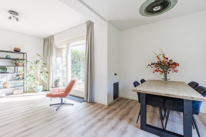 Twee-onder-één-kap te koop: Boterbloemweg 21, Bergen (Nh)