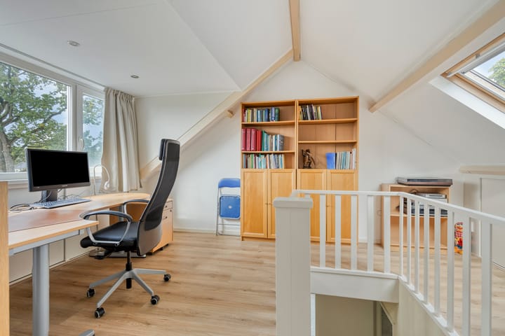 Hoekwoning te koop: Burgemeester van Oerslaan 20, Oosterhout (Nb)