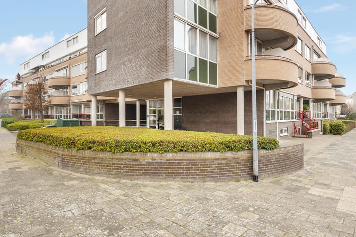 Foto 4 van Van Riebeeckweg 43-B