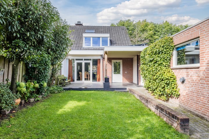 Foto 4 van Tolschestraat 13-A