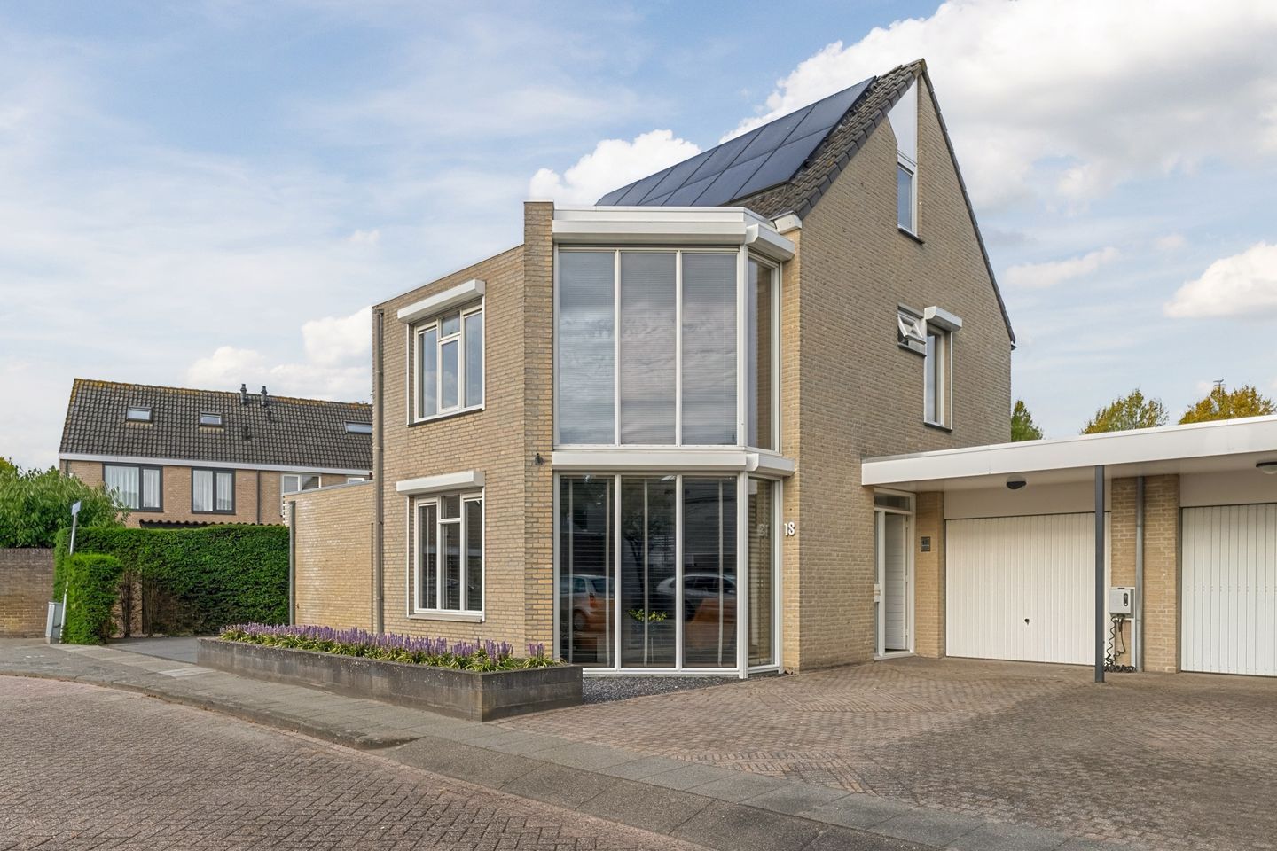 Foto 1 van Hortastraat 18