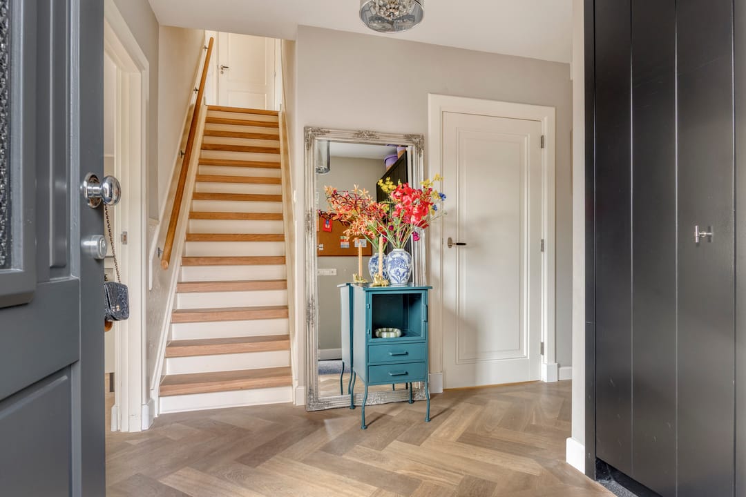 Photo 8 of Van Hogendorpstraat 2