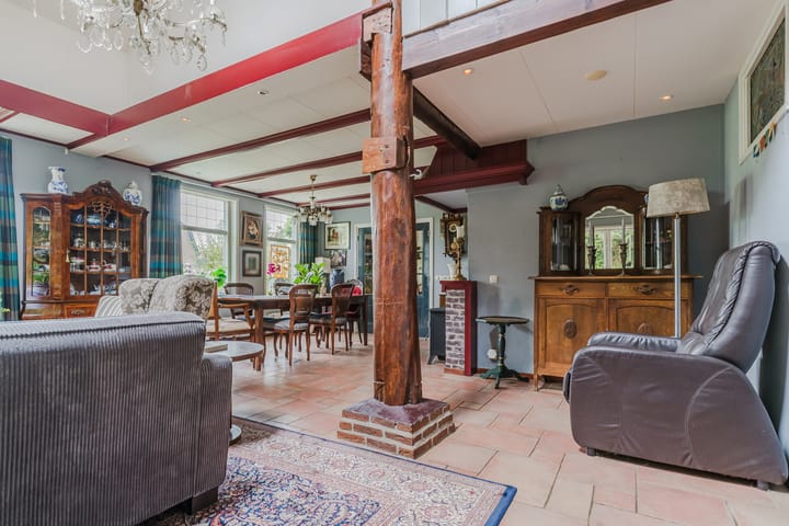 Vrijstaande woning te koop: Westfriesedijk 18, Warmenhuizen