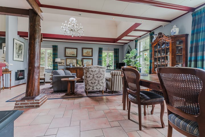 Vrijstaande woning te koop: Westfriesedijk 18, Warmenhuizen