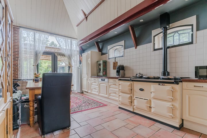 Vrijstaande woning te koop: Westfriesedijk 18, Warmenhuizen