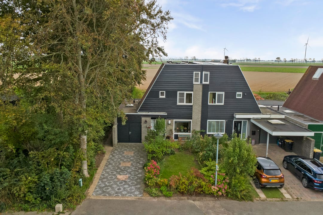 Foto 1 van Fregat 1