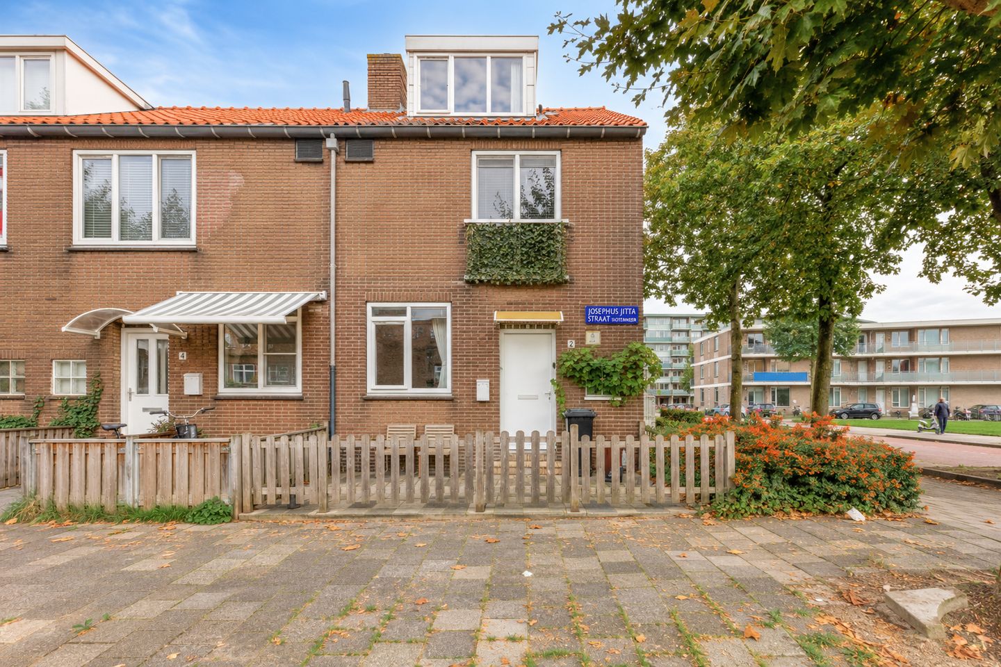 Foto 1 van Josephus Jittastraat 2