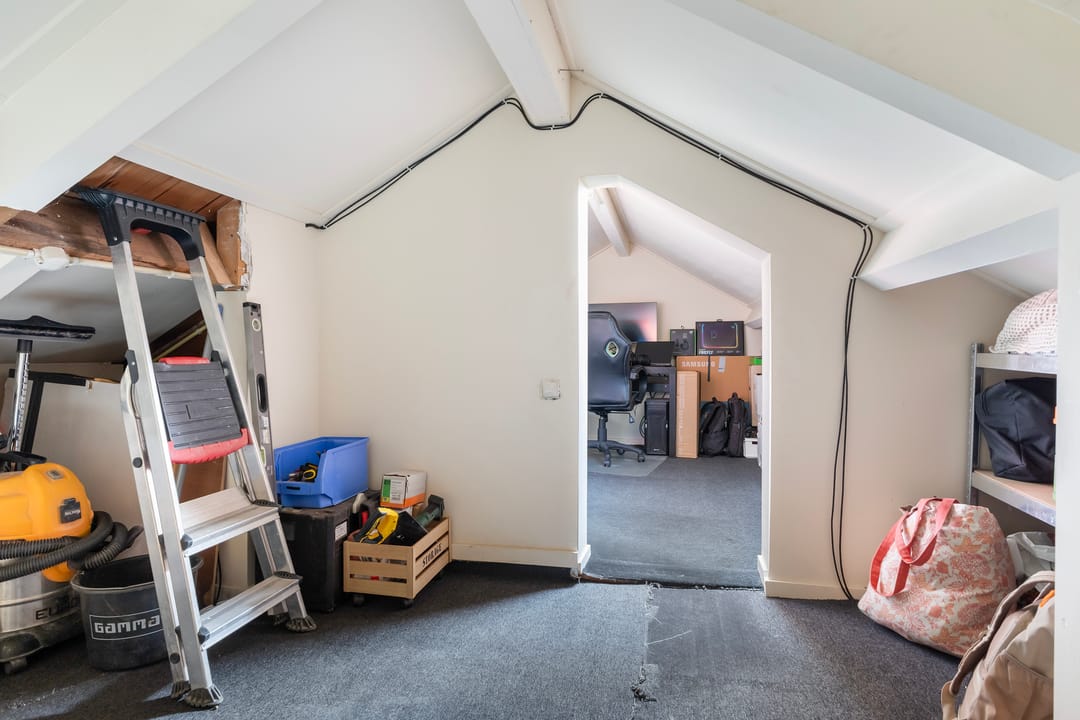 Photo 41 of Irenestraat 28