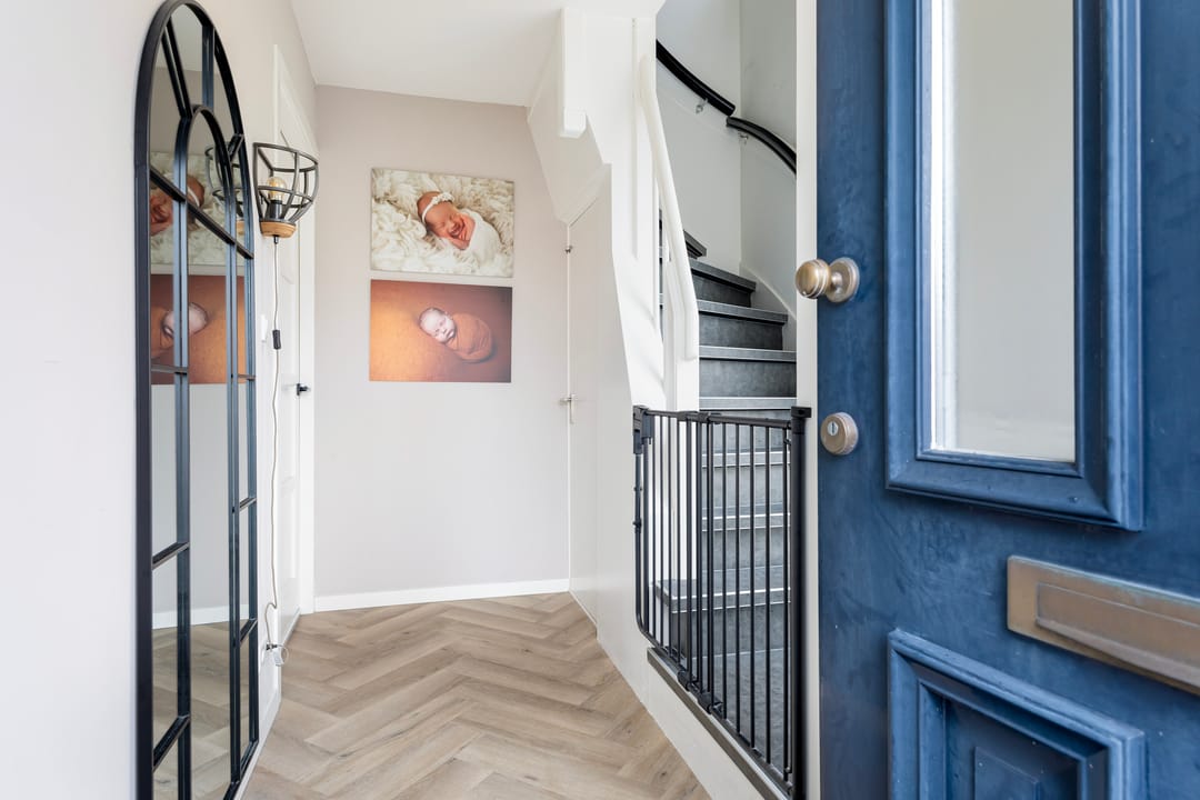 Photo 11 of Irenestraat 28