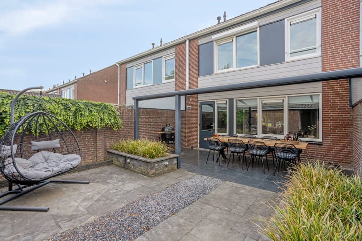 Tussenwoning te koop: Jan Zandvlietstraat 5, Budel-Schoot