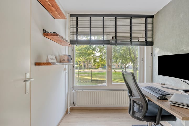 Tussenwoning te koop: Jan Zandvlietstraat 5, Budel-Schoot