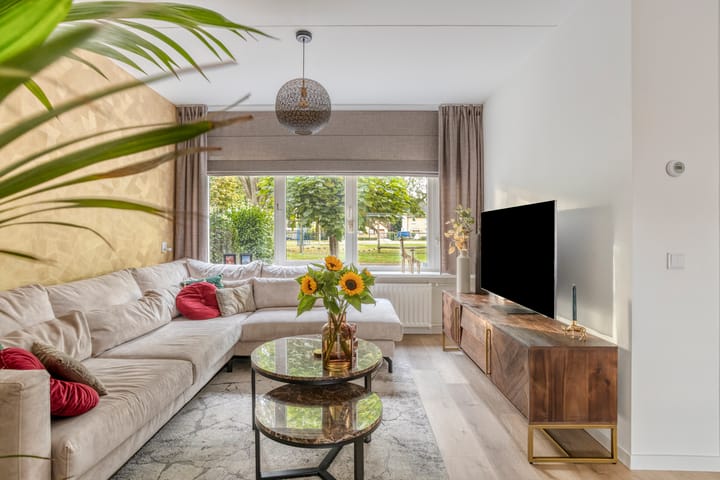 Tussenwoning te koop: Jan Zandvlietstraat 5, Budel-Schoot