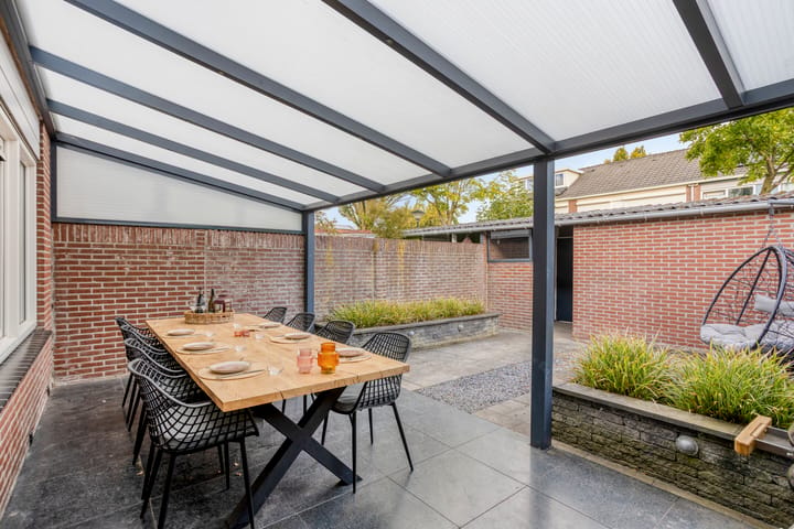 Tussenwoning te koop: Jan Zandvlietstraat 5, Budel-Schoot