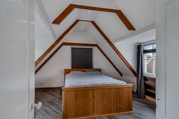 Vrijstaande woning te koop: Dorpsstraat 252, Zuid-Scharwoude