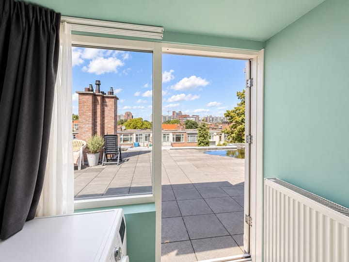 Appartement te koop: Goeverneurlaan 379, 'S-Gravenhage