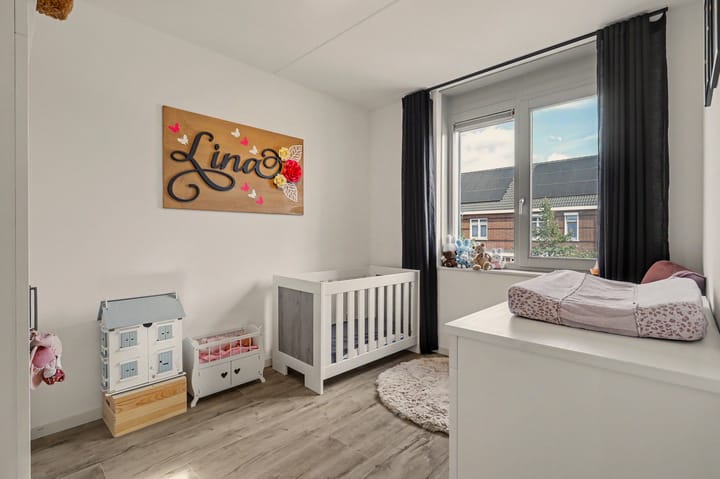 Tussenwoning te koop: Dorperveldstraat 10, Velden
