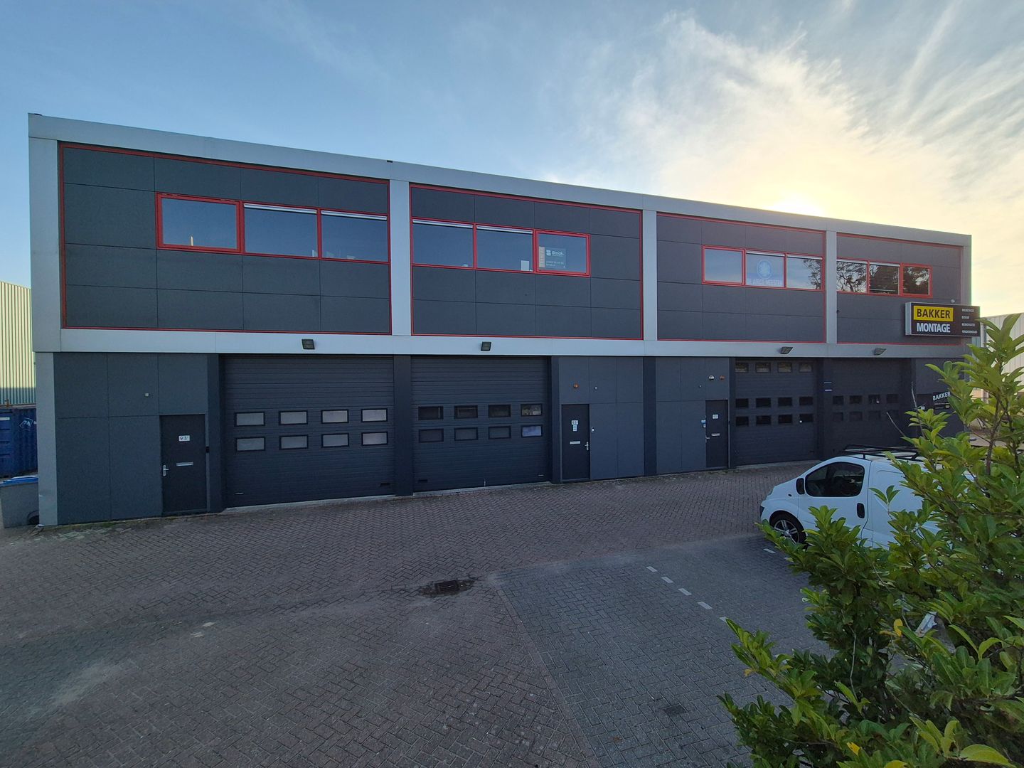 View photo 1 of Lelystraat 93-g