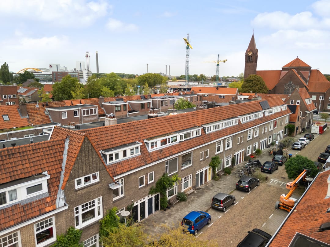 Photo 32 of Weltevredenstraat 37